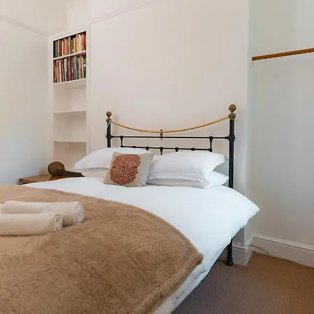Upton House - Charming 4-Bedroom Home In Torquay Exterior foto