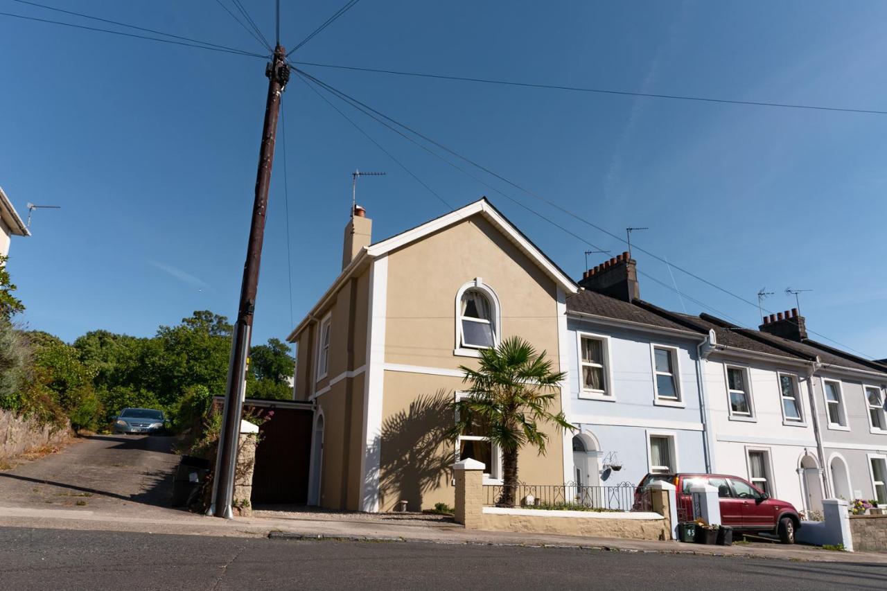 Upton House - Charming 4-bedroom In *